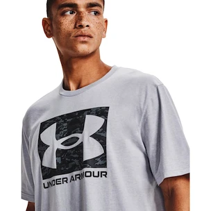 Herren T-Shirt Under Armour   ABC CAMO BOXED LOGO SS-GRY