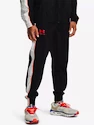 Herrenhose Under Armour  WOVEN TRACK PANT Black M